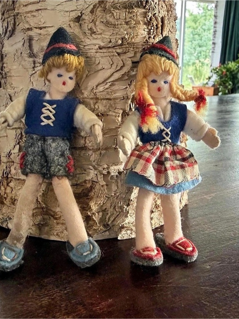 Vintage 1950s German Felt Dollhouse Couple, Bendable Bavarian Folk Figures